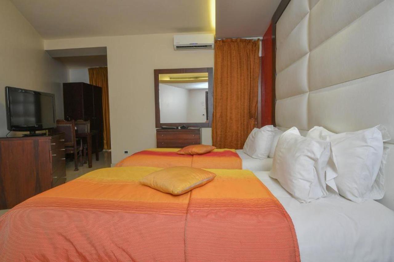 Hollywood Inn Boutique Hotel Джуния Экстерьер фото