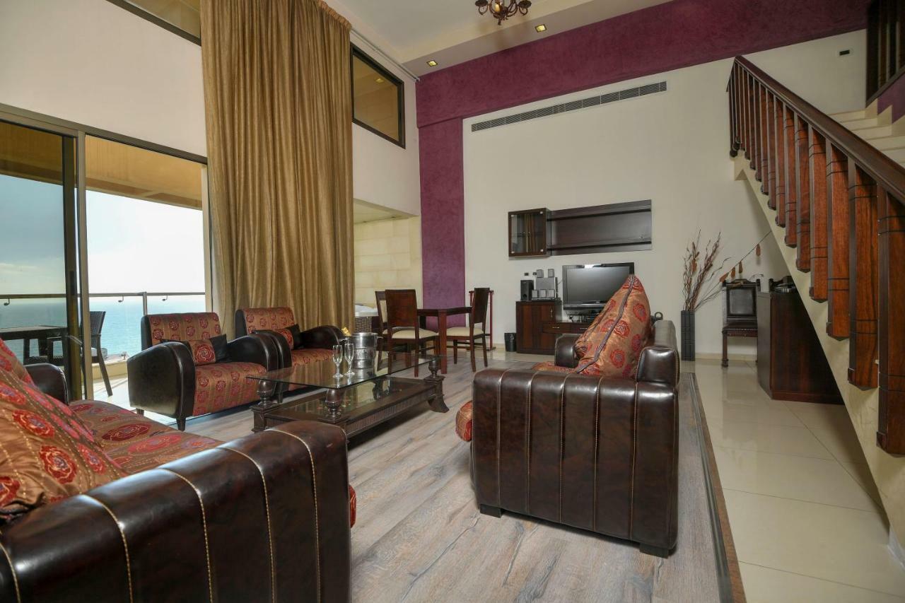 Hollywood Inn Boutique Hotel Джуния Экстерьер фото