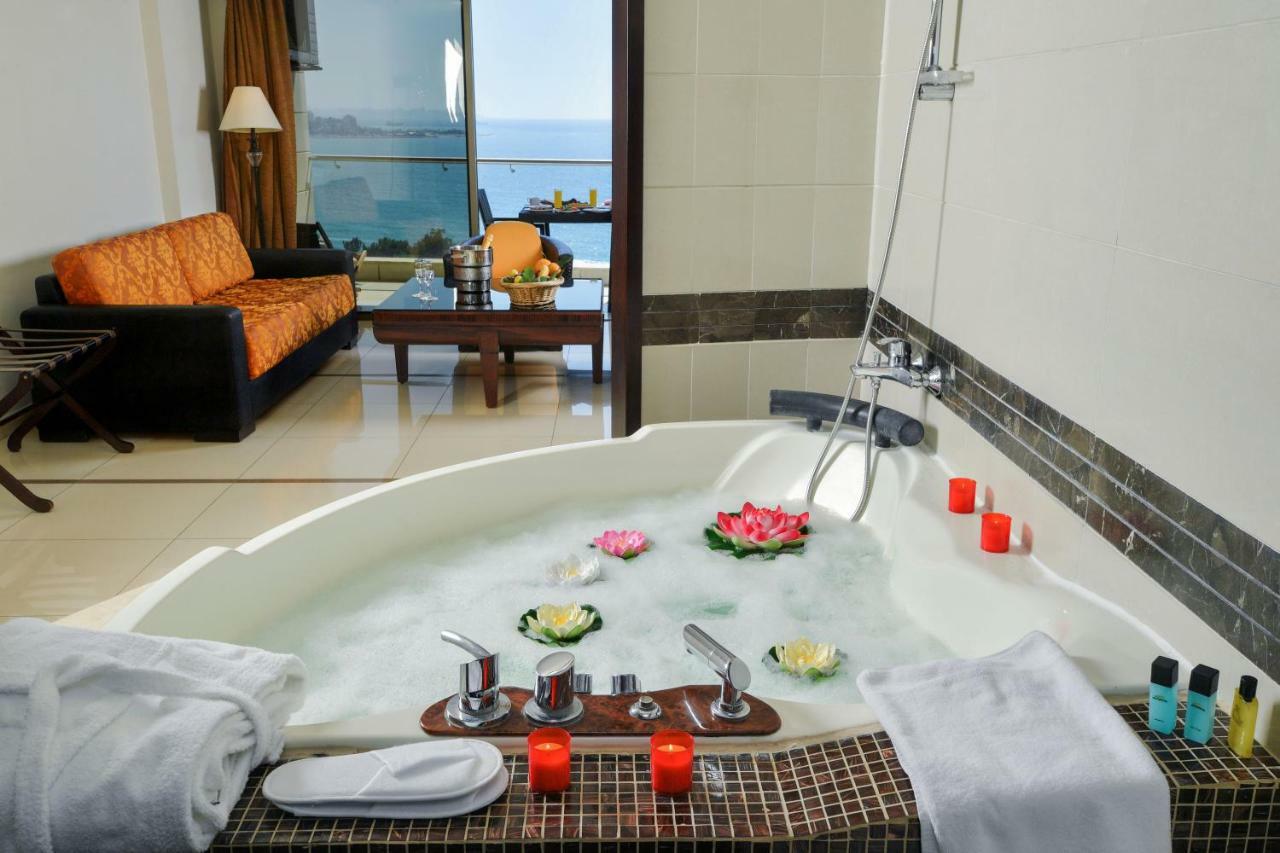 Hollywood Inn Boutique Hotel Джуния Экстерьер фото
