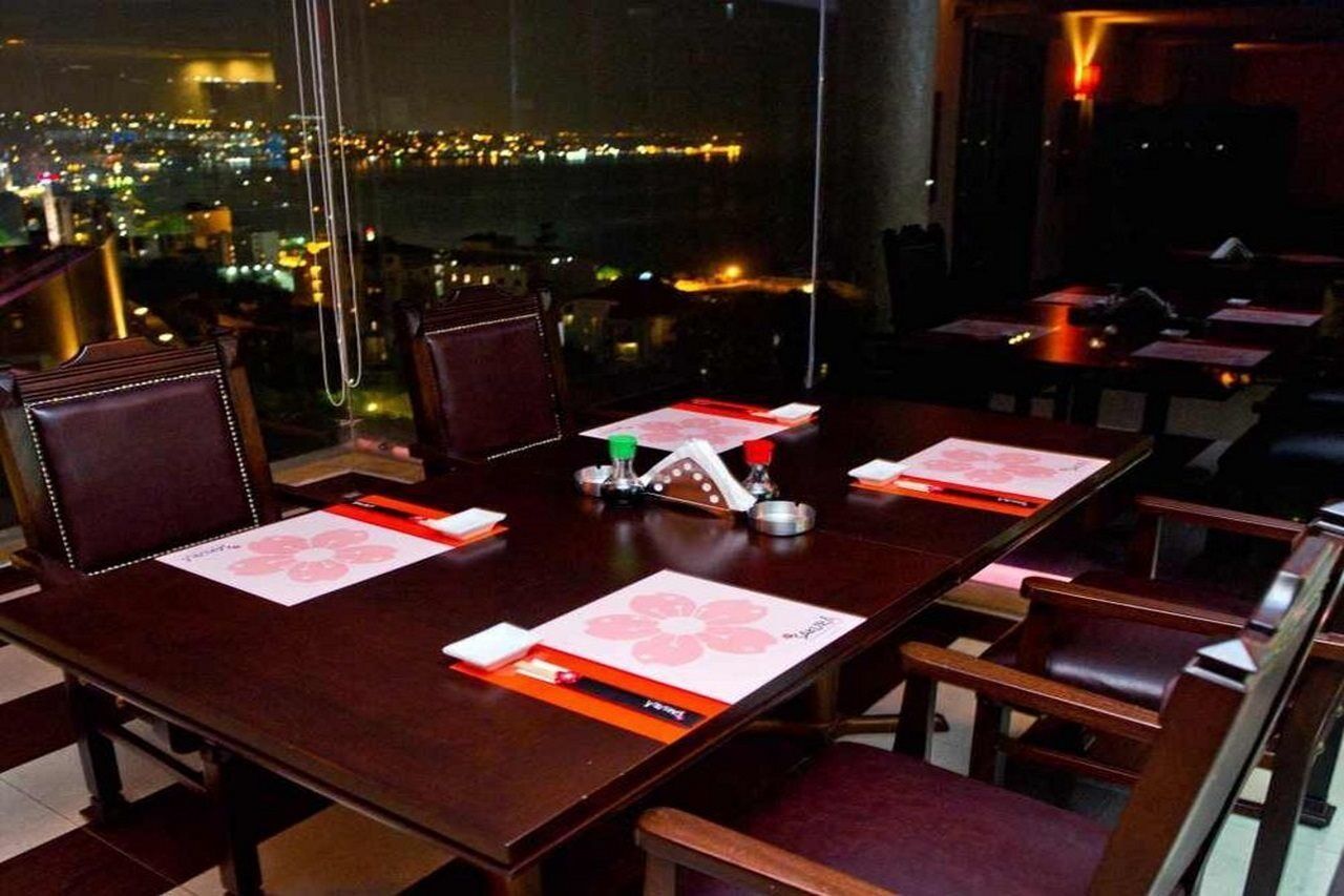 Hollywood Inn Boutique Hotel Джуния Экстерьер фото