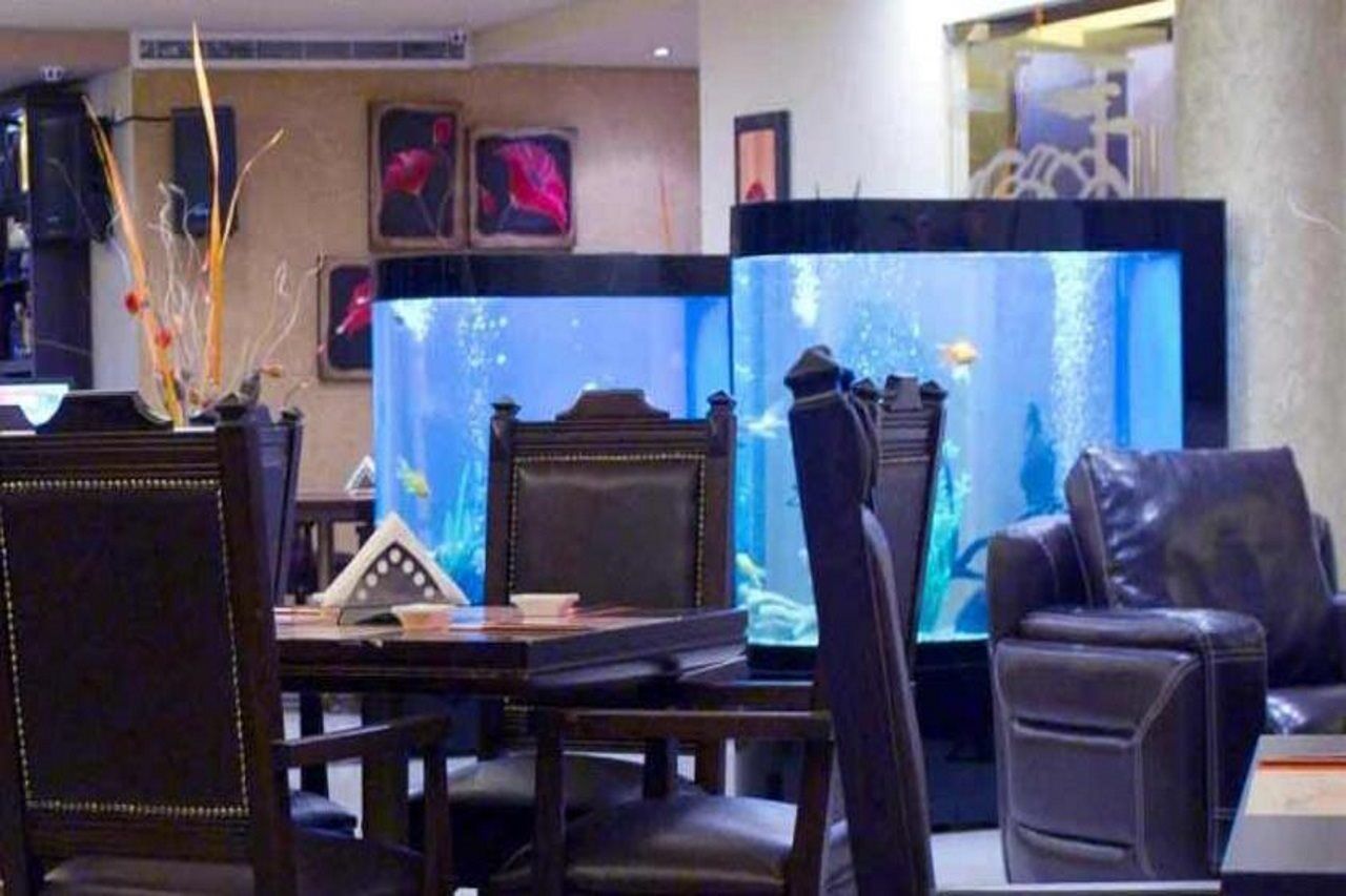 Hollywood Inn Boutique Hotel Джуния Экстерьер фото