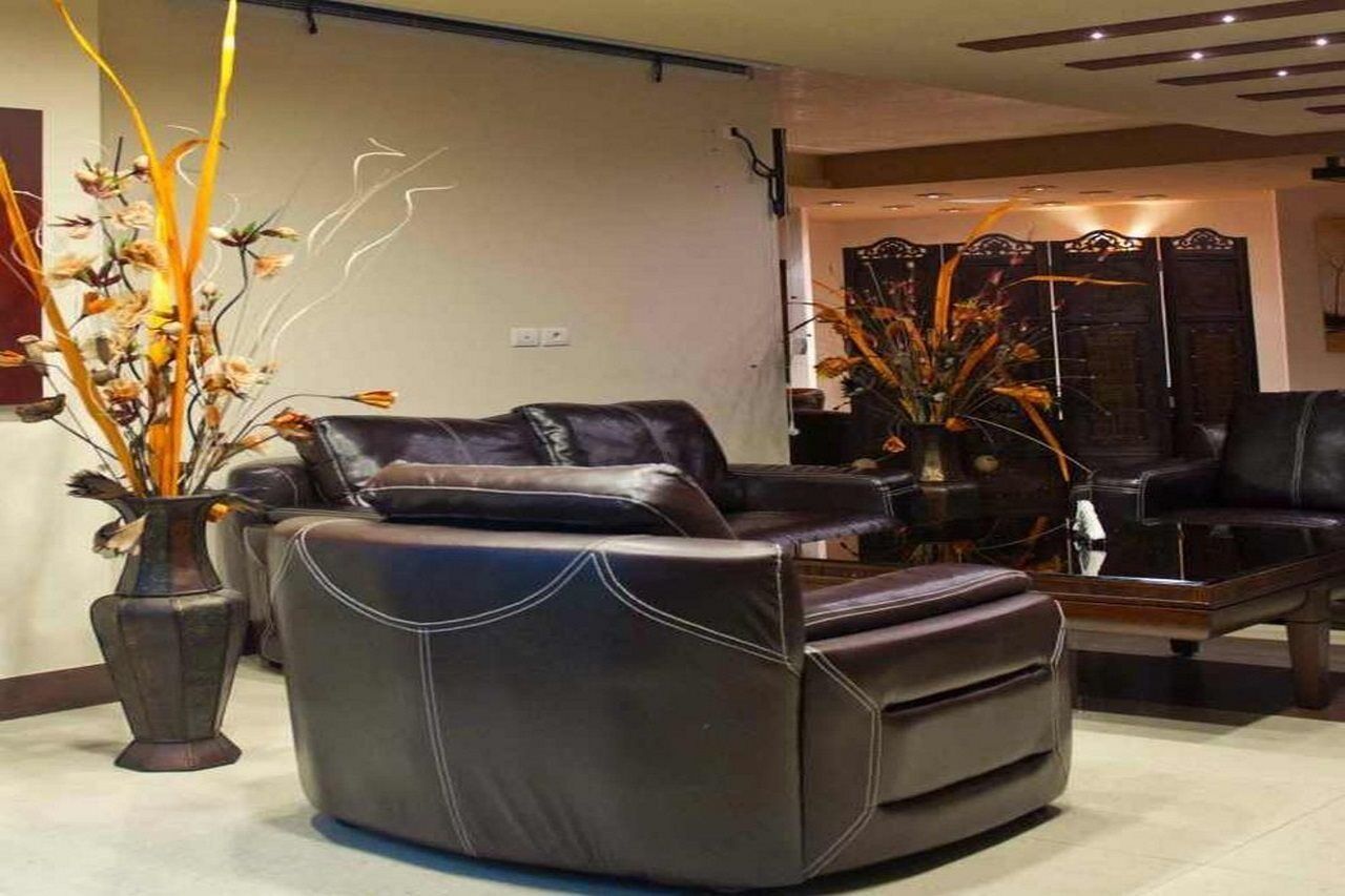 Hollywood Inn Boutique Hotel Джуния Экстерьер фото